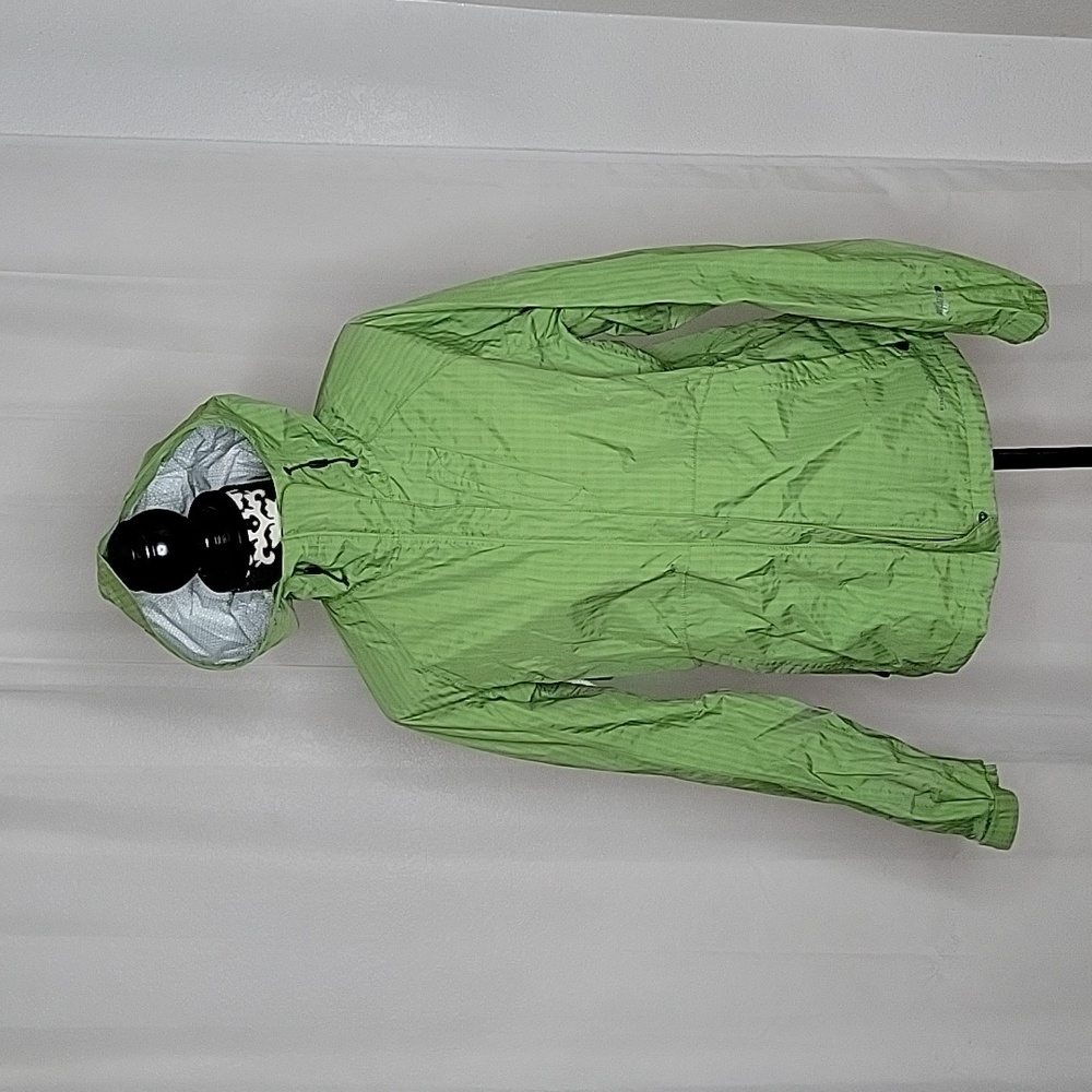 Eddie Bauer rain jacket Medium